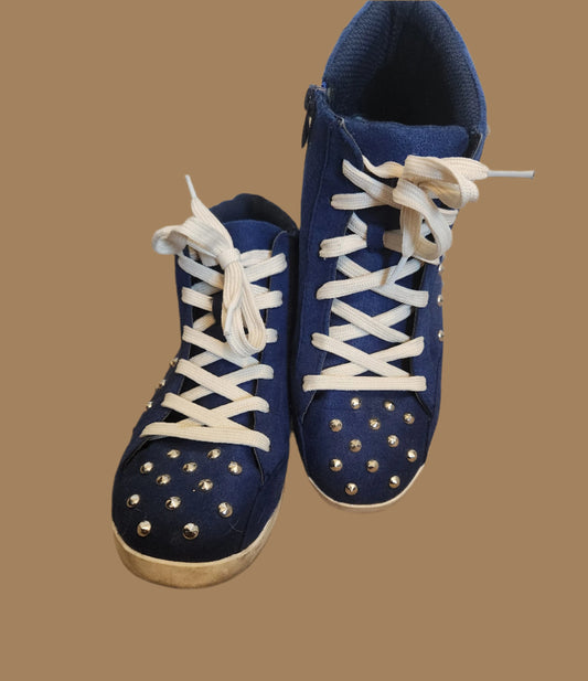 Womens size 7 | Forever Blue Embellished Shoes